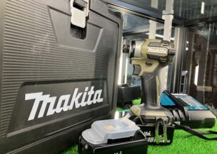 マキタ充電式インパクトドライバ１８v６Ahバッテリ2本・ケース付フルセットTD１７３DXOオリーブ