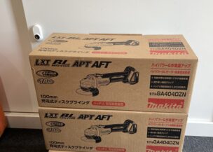 【東大阪からお買取り！】makita GA404DZN 100mm 充電式ディスクグラインダー