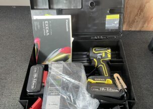 Panasonic パナソニック　EZ1PD1J18D‐Y　18V/14.4V　充電インパクトドライバー【黄色】18V 5AhバッテリーEZ9L542個＋充電器EZ0L81